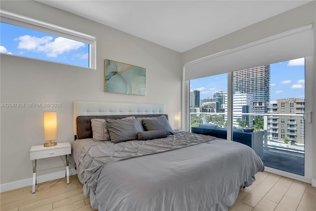 For Rent: $3,450 (2 beds, 2 baths, 814 Square Feet)