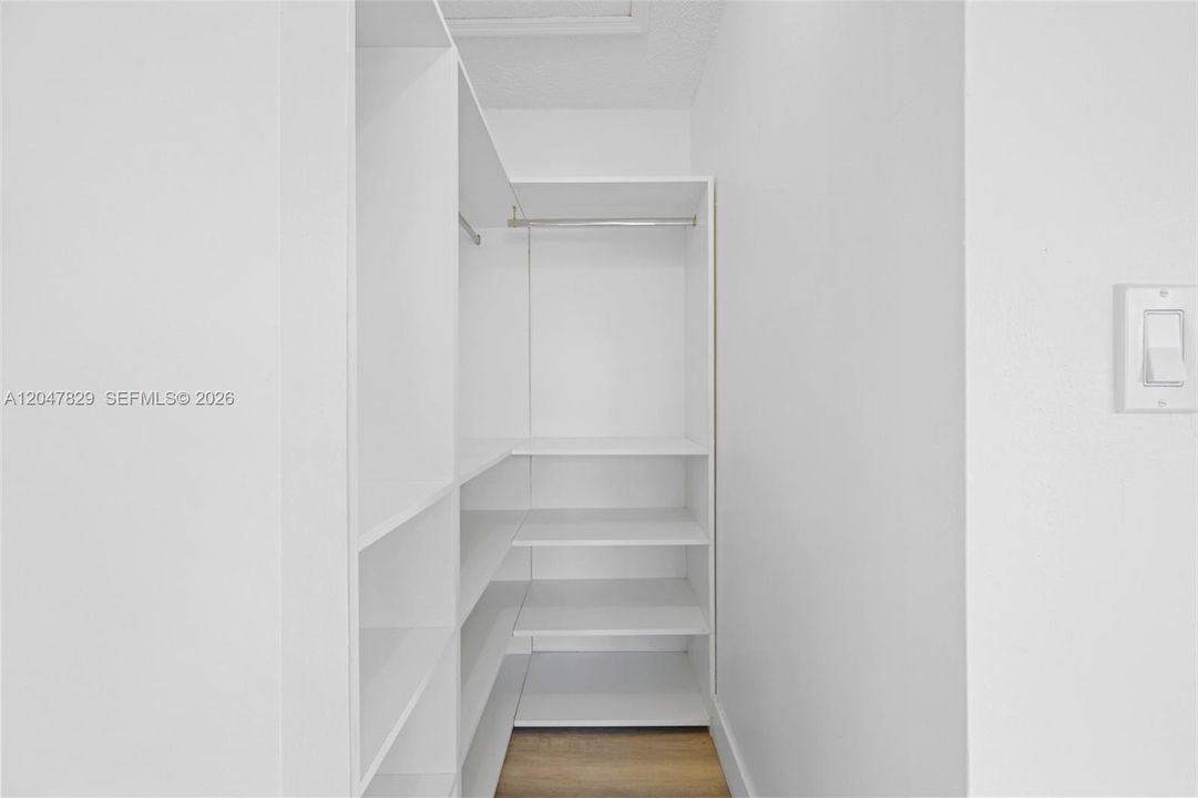 На продажу: $518,000 (3 спален, 2 ванн, 1300 Квадратных фут)