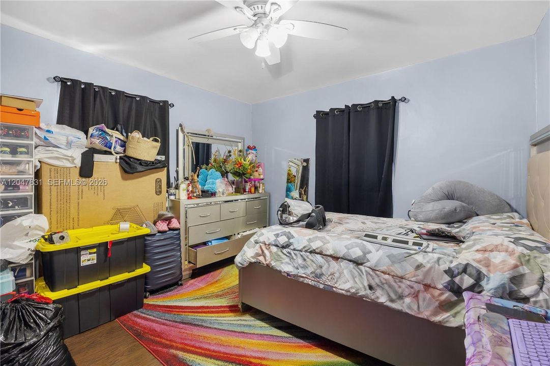 En Venta: $245,000 (2 camas, 1 baños, 832 Pies cuadrados)