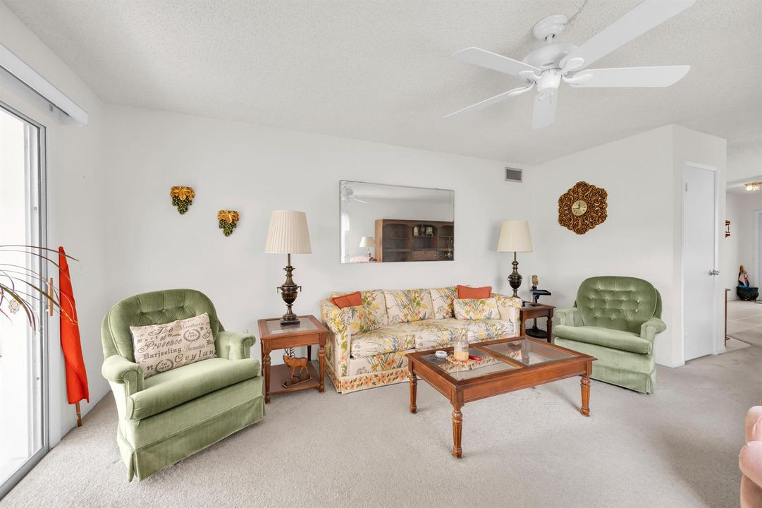 1225 NW 21ST ST 15