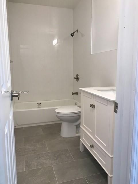 For Rent: $2,500 (2 beds, 2 baths, 2083 Square Feet)