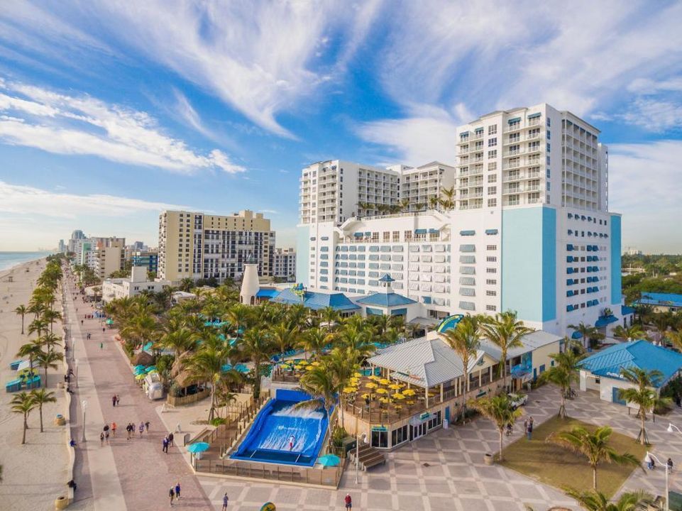 Hollywood Beach