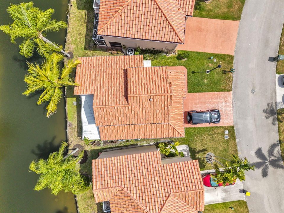 25-web-or-mls-DJI_20260709112322_0906_D