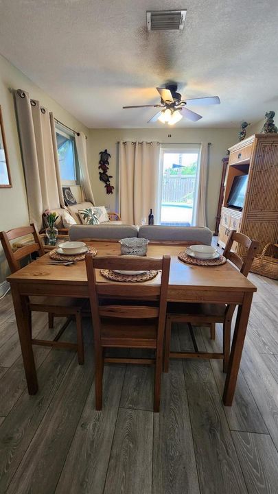 Bright view of kitchen/living room area