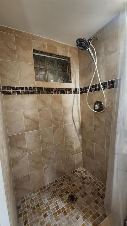Primary shower