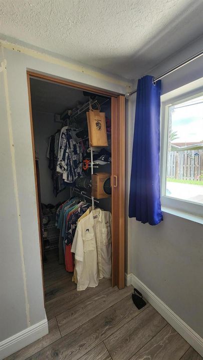 Walk-in closet