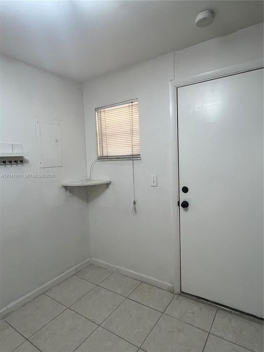 En Renta: $1,950 (2 camas, 2 baños, 1260 Pies cuadrados)