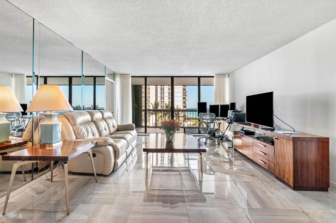 014-5380NorthOceanDrive-5G-RivieraBeach-