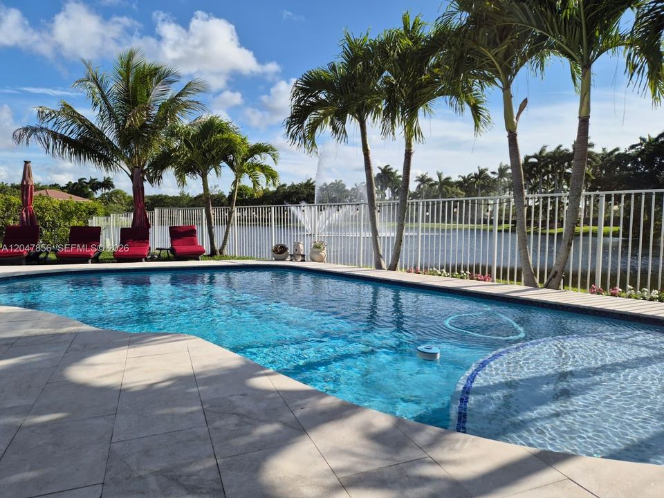 Active With Contract: $7,500 (5 beds, 3 baths, 2919 Square Feet)