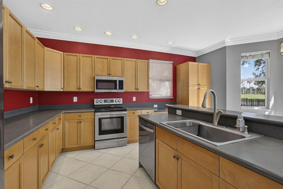 29-web-or-mls-BS1A2846
