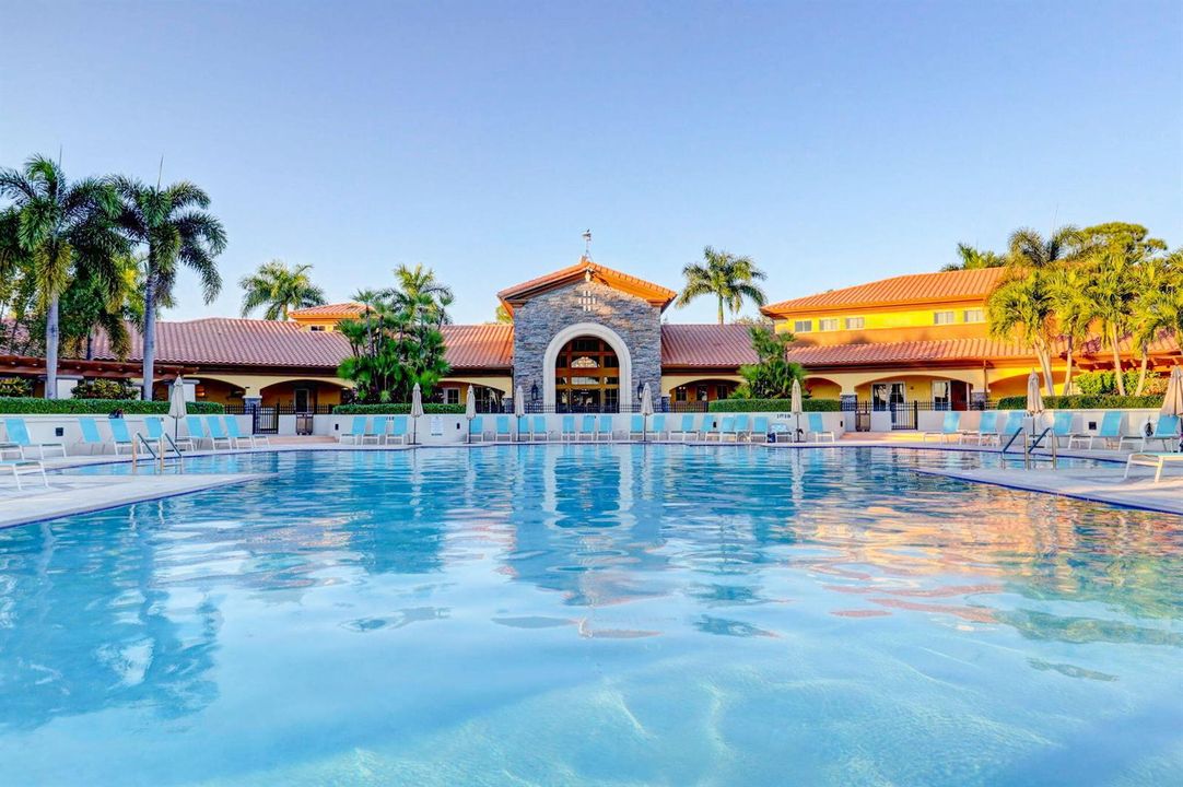 Clubhouse Pool