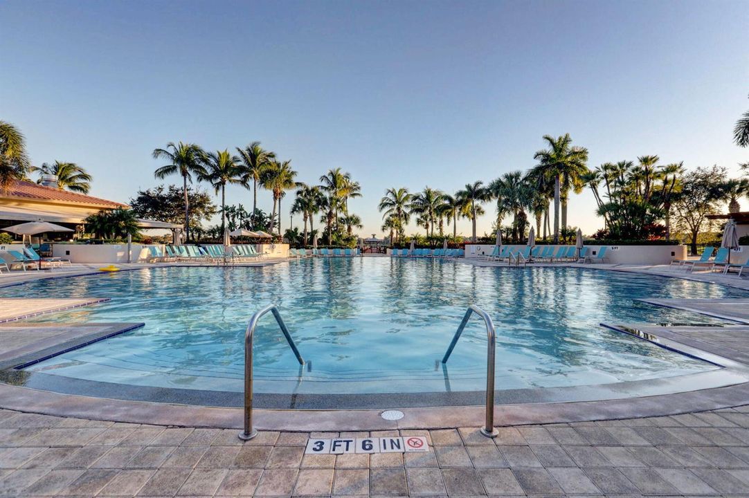 Clubhouse Pool