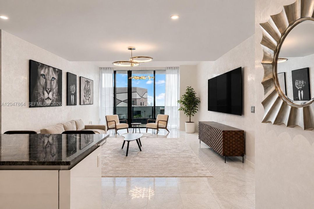 For Rent: $16,000 (3 beds, 3 baths, 2211 Square Feet)
