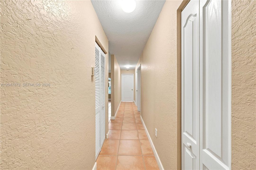 For Sale: $900,000 (4 beds, 3 baths, 2187 Square Feet)