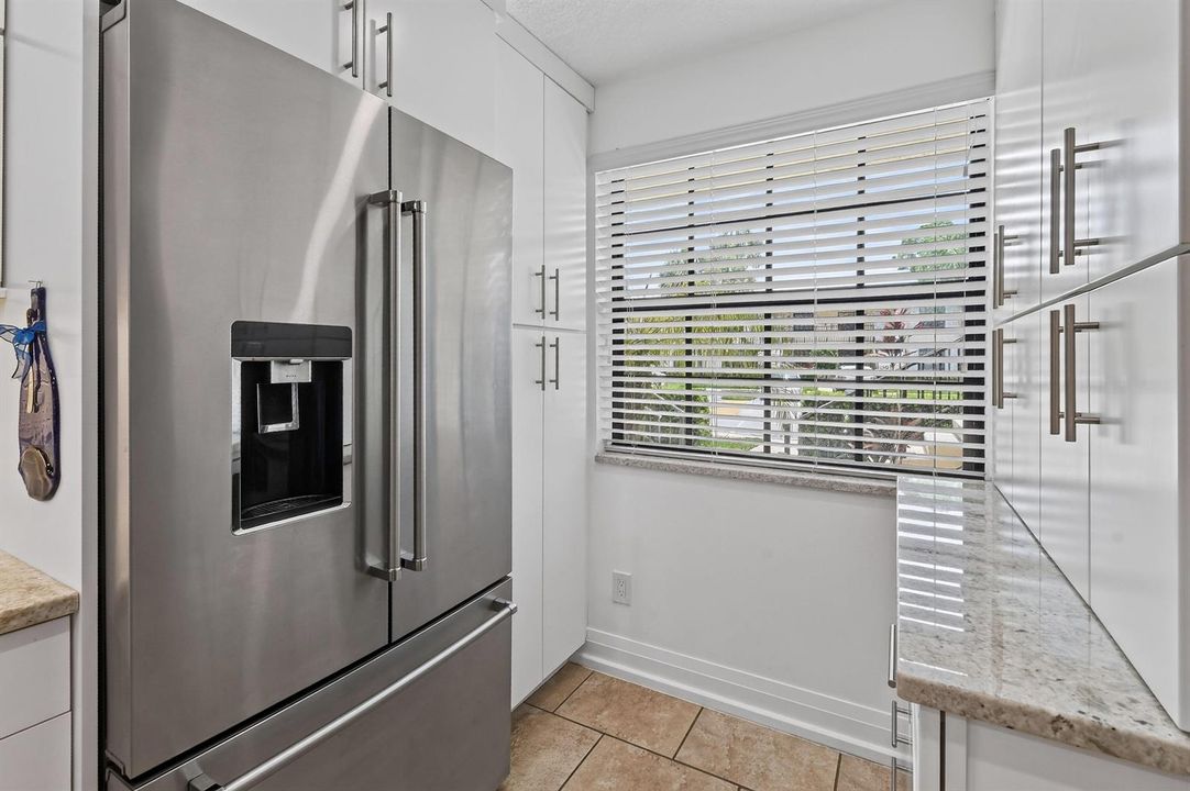 1091KeystoneDr,UnitA(25)