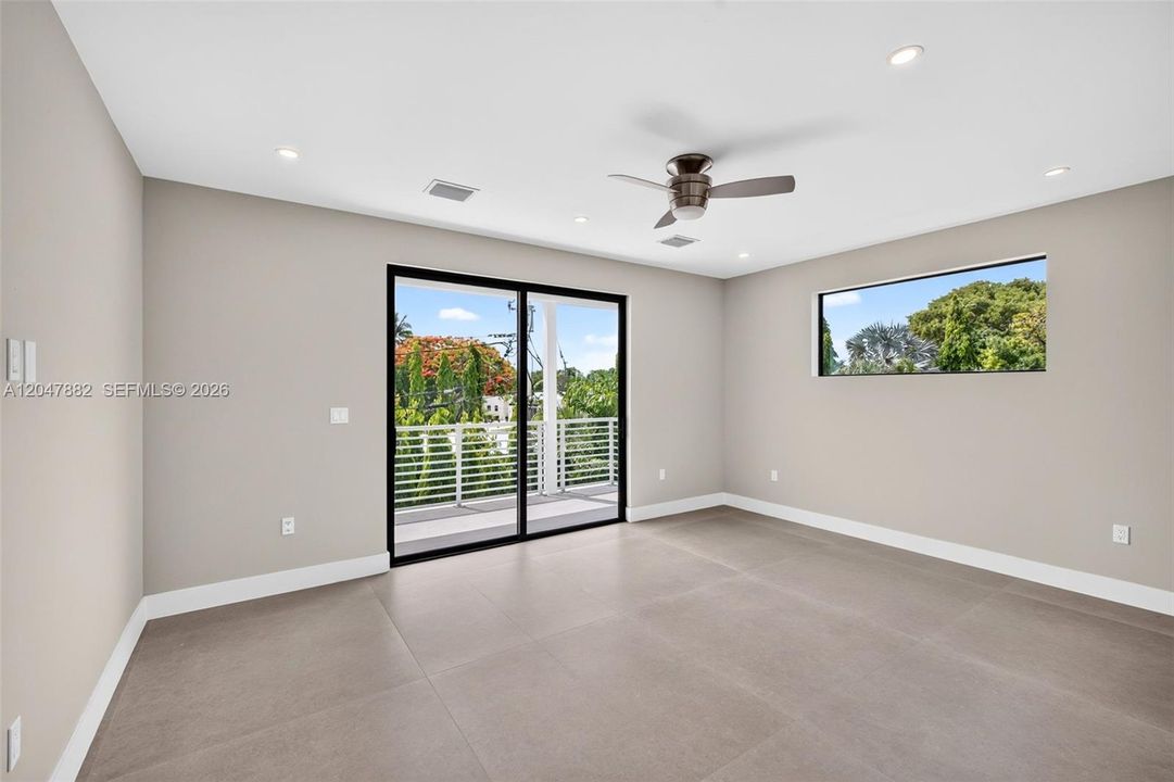 En Venta: $2,275,000 (4 camas, 4 baños, 3755 Pies cuadrados)