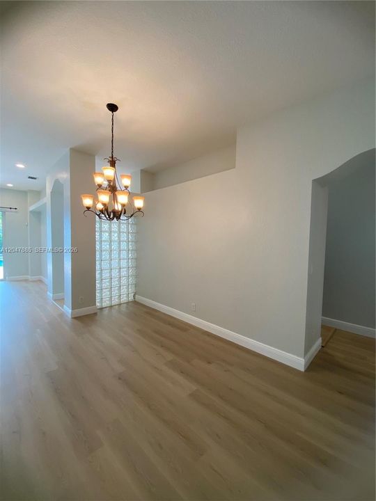For Rent: $5,490 (4 beds, 3 baths, 2457 Square Feet)