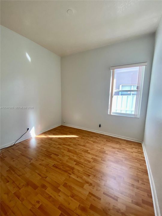 For Rent: $5,490 (4 beds, 3 baths, 2457 Square Feet)