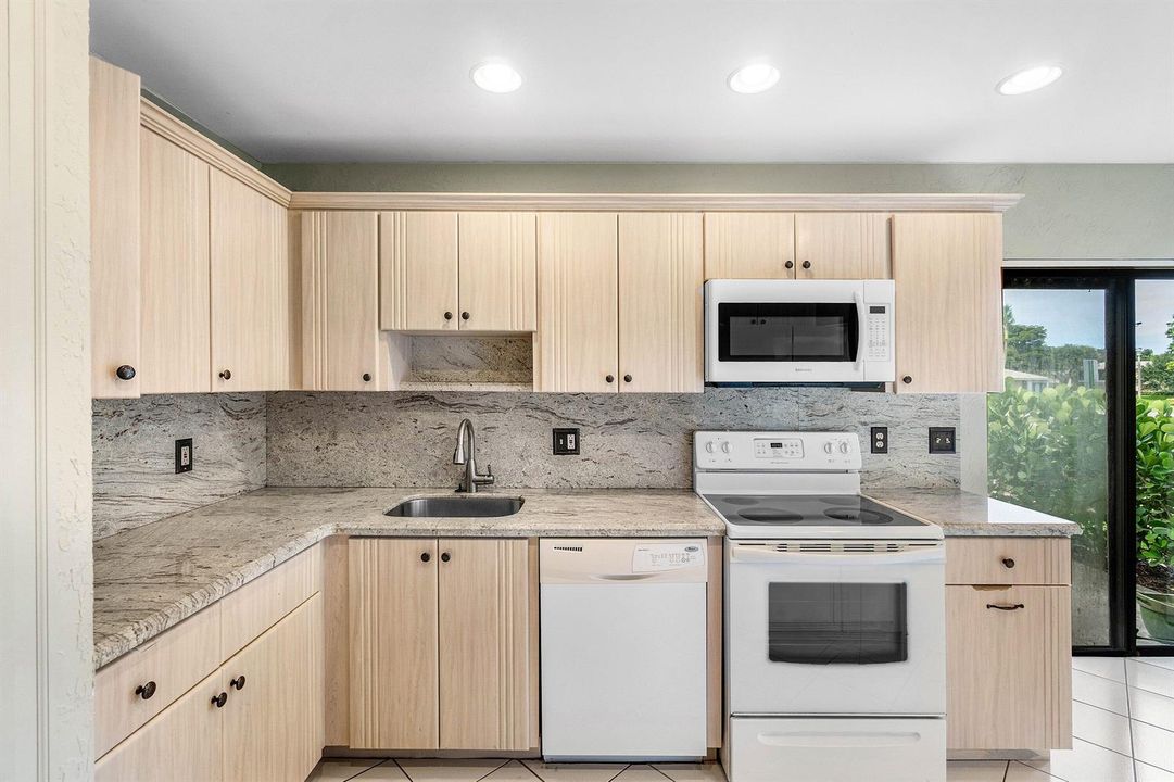 012-3StratfordDriveEast-G-BoyntonBeach-F