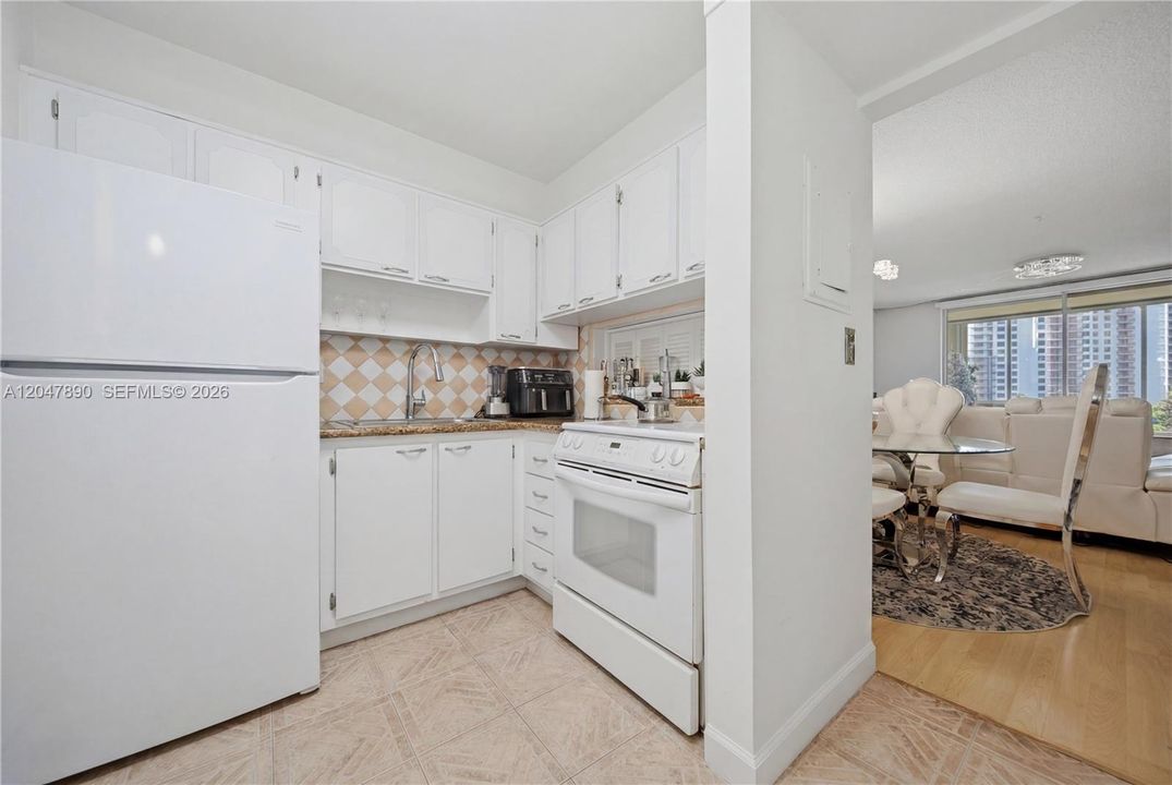En Venta: $199,000 (1 camas, 1 baños, 780 Pies cuadrados)