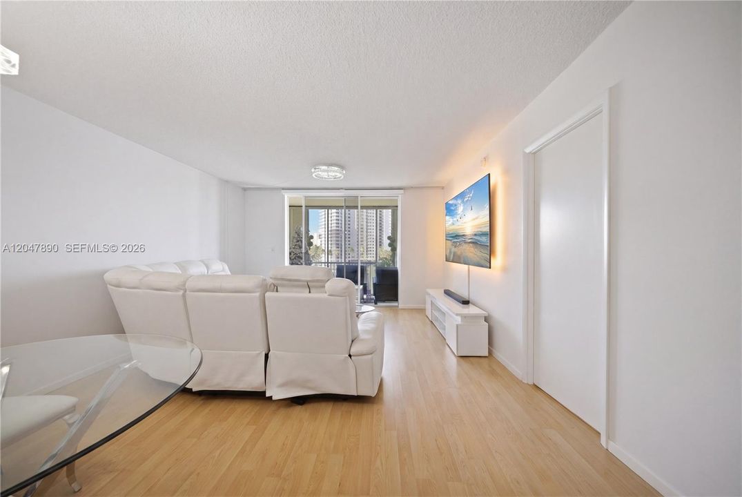 En Venta: $199,000 (1 camas, 1 baños, 780 Pies cuadrados)