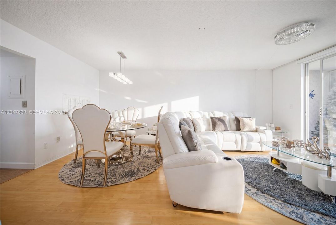 En Venta: $199,000 (1 camas, 1 baños, 780 Pies cuadrados)