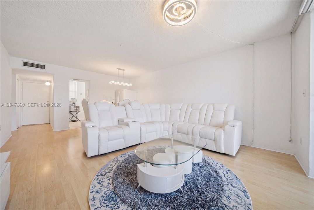 En Venta: $199,000 (1 camas, 1 baños, 780 Pies cuadrados)