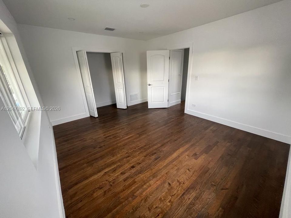 На продажу: $629,900 (3 спален, 2 ванн, 1080 Квадратных фут)