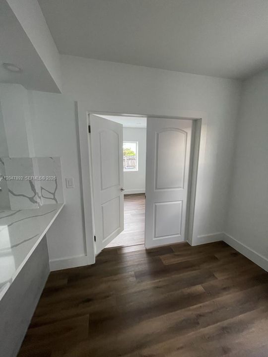 На продажу: $629,900 (3 спален, 2 ванн, 1080 Квадратных фут)