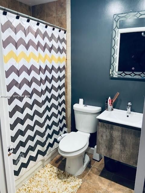 For Rent: $2,600 (2 beds, 2 baths, 1020 Square Feet)