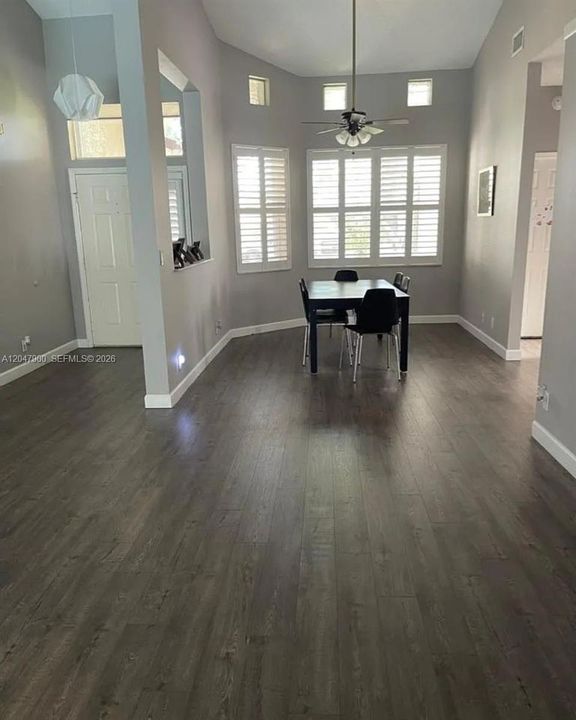 For Rent: $4,750 (3 beds, 2 baths, 1865 Square Feet)