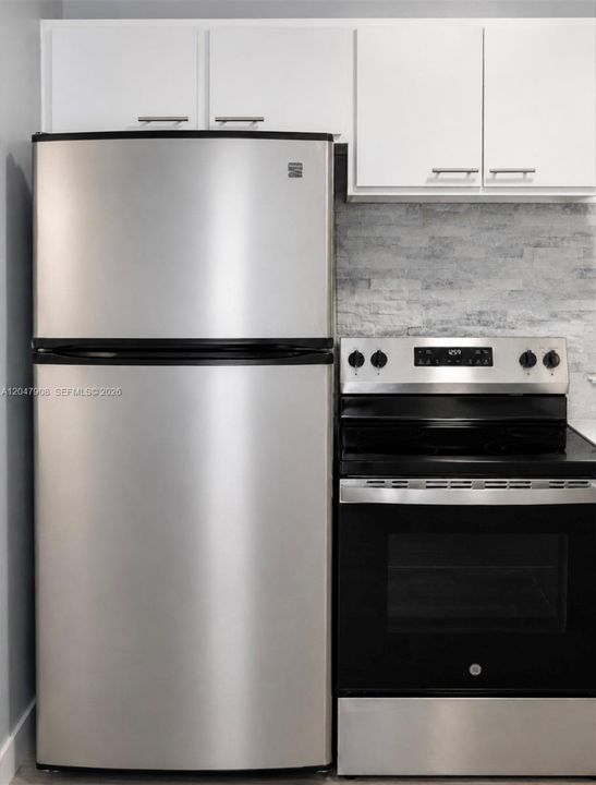 For Rent: $1,900 (1 beds, 1 baths, 1486 Square Feet)