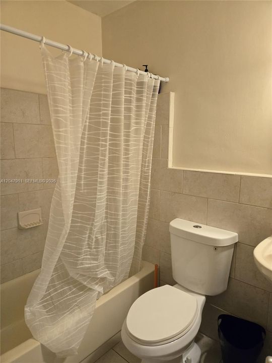В аренду: $1,500 (1 спален, 1 ванн, 500 Квадратных фут)