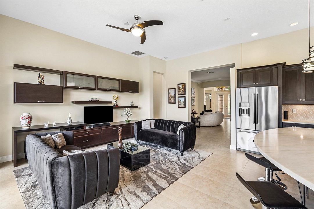 020-8769ViaGrandeEast-Wellington-FL-3341