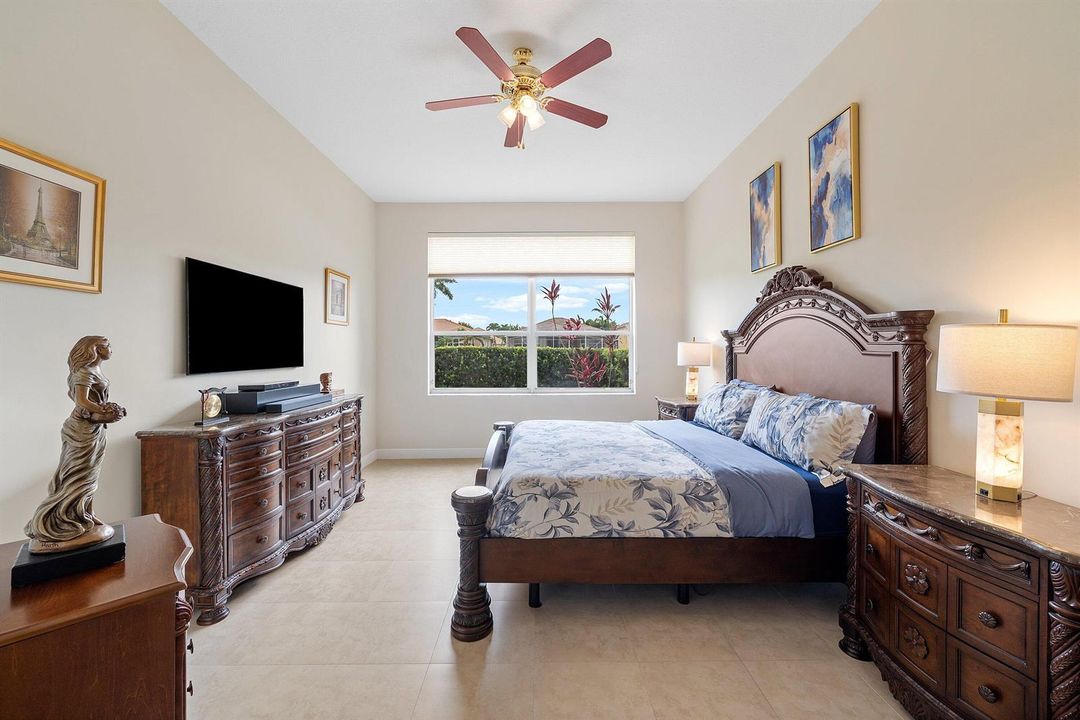 032-8769ViaGrandeEast-Wellington-FL-3341