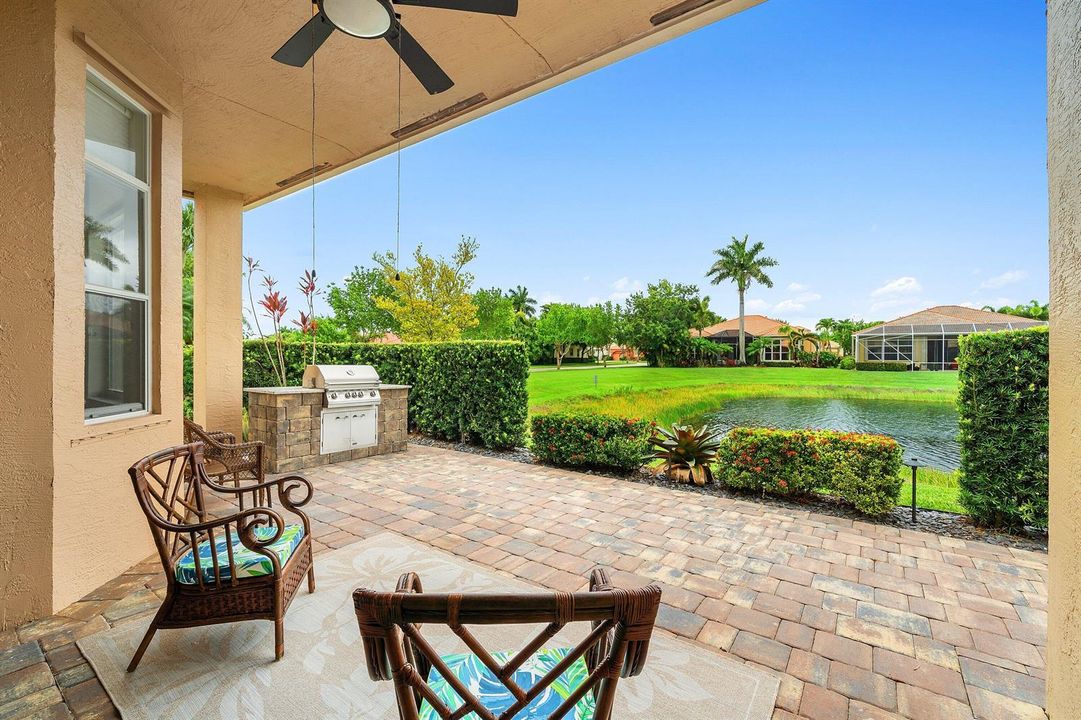 039-8769ViaGrandeEast-Wellington-FL-3341