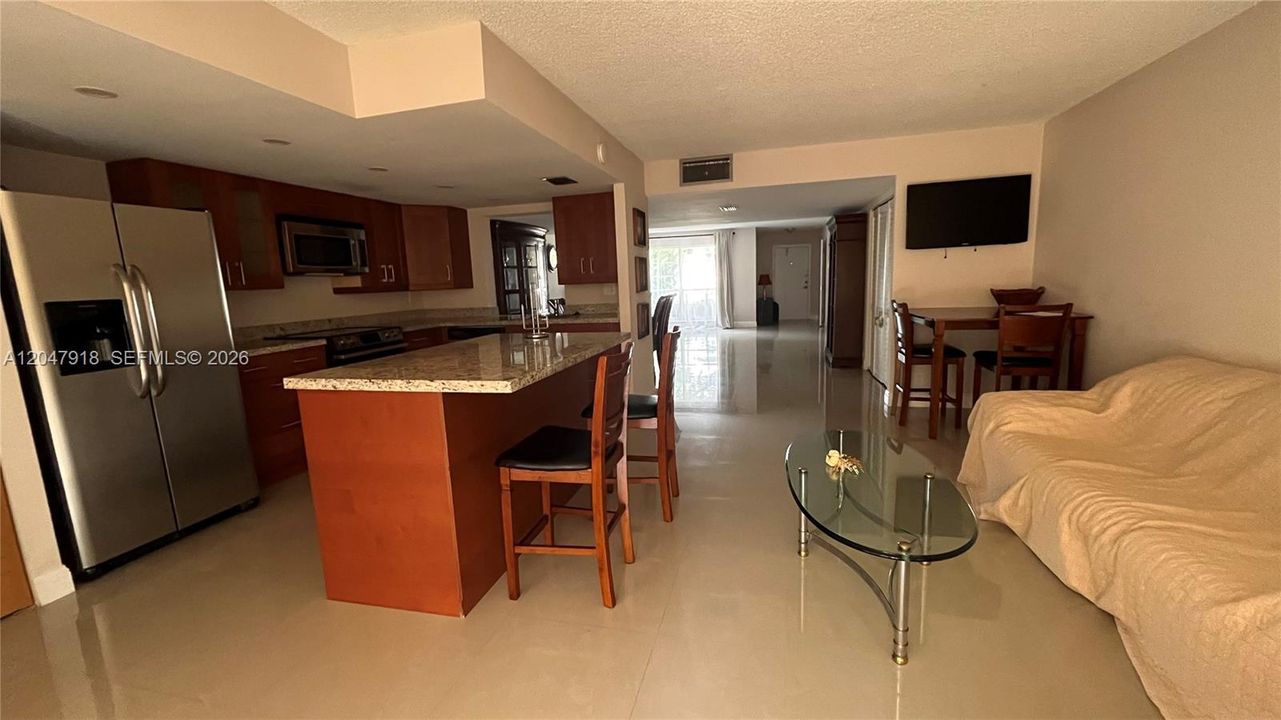 En Renta: $3,400 (2 camas, 2 baños, 1798 Pies cuadrados)