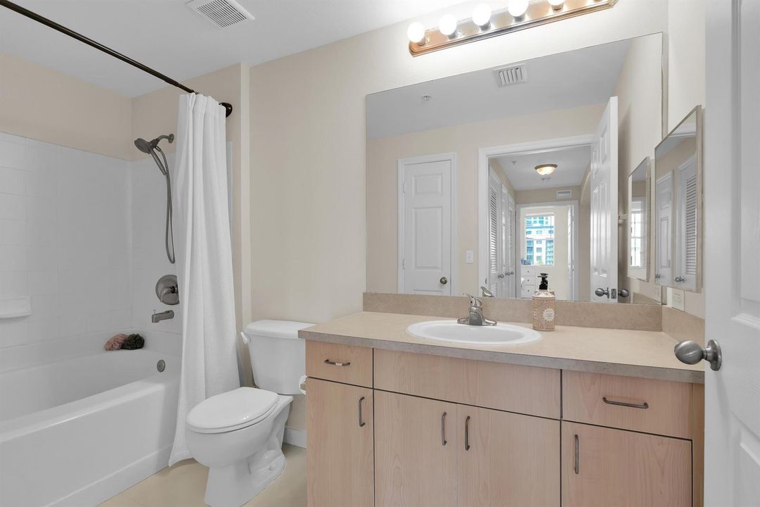553 NE Third Ave 432 Fort Lauderdale -13