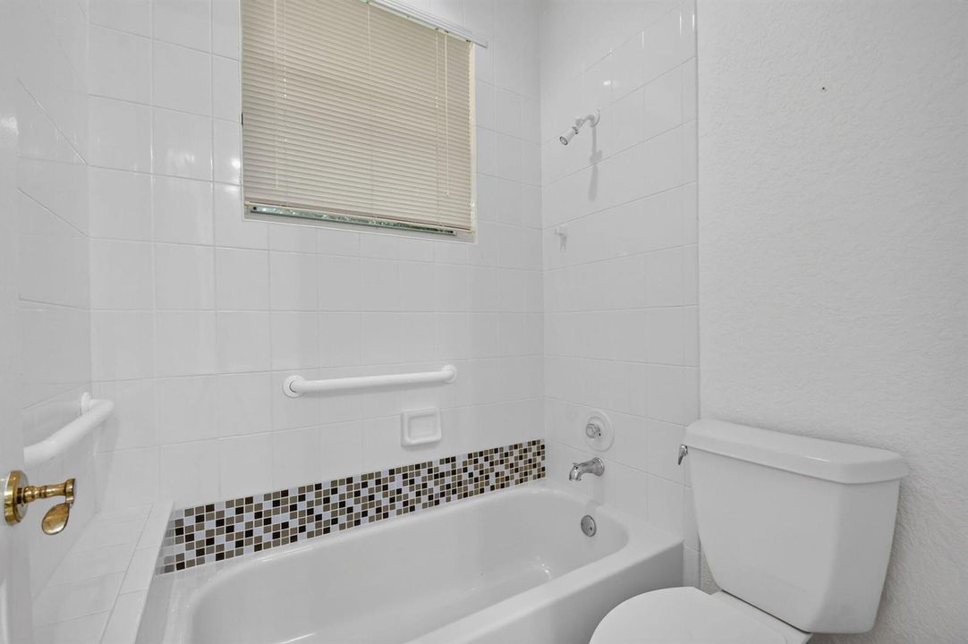 3rd Full Jack & Jill Bathroom