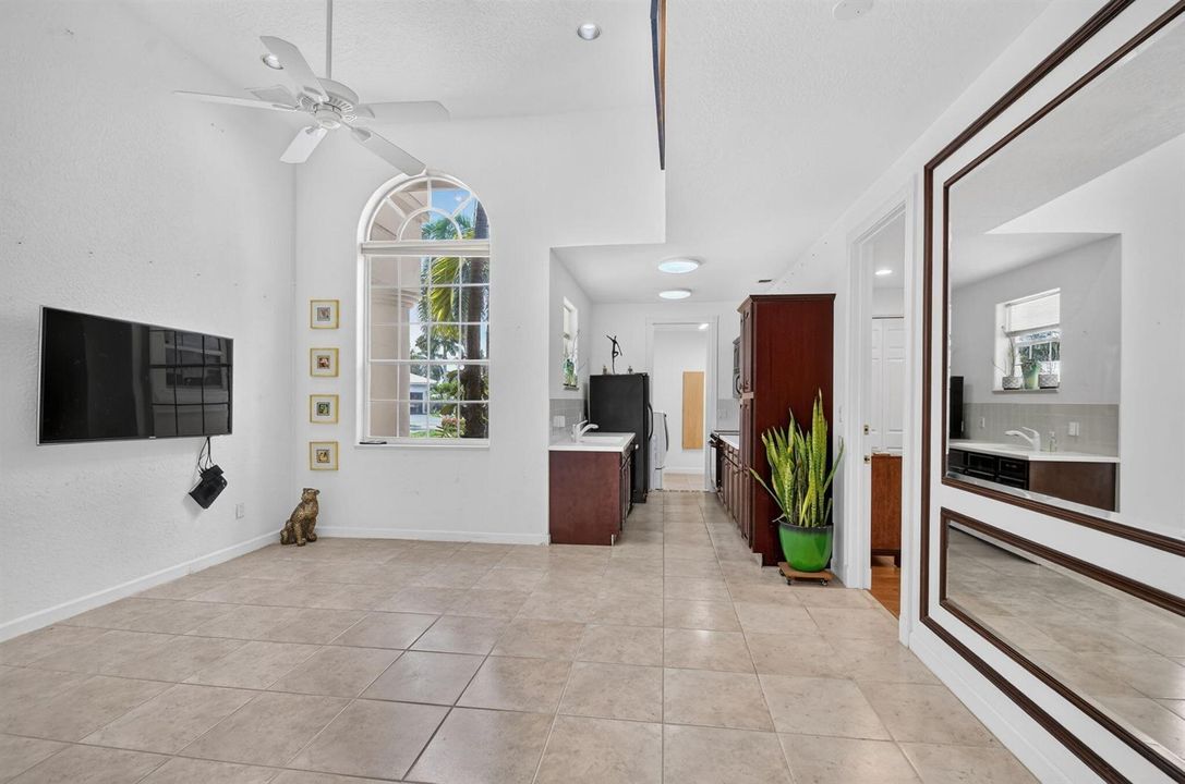 Guest Family Room Wing