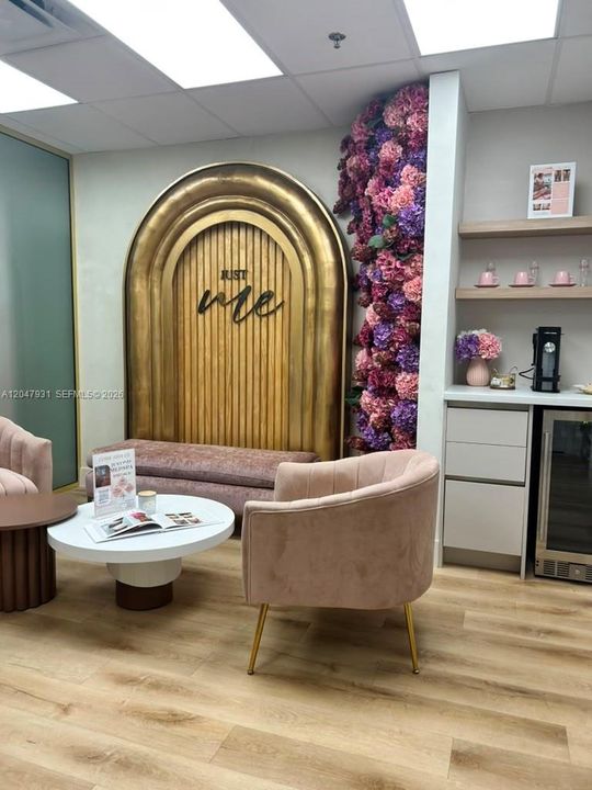 2026 SO FLO Real Estate Group Premium Space in Weston Town Center Lobby