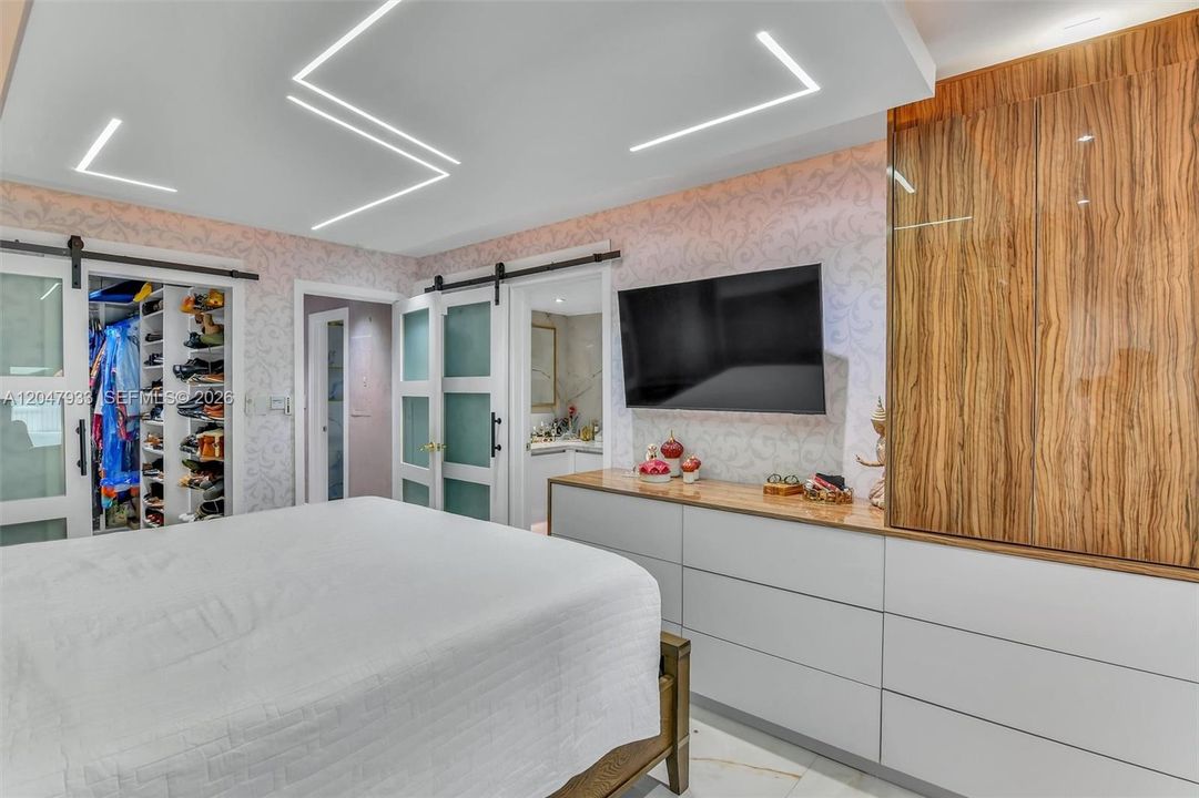En Venta: $669,999 (3 camas, 2 baños, 1056 Pies cuadrados)