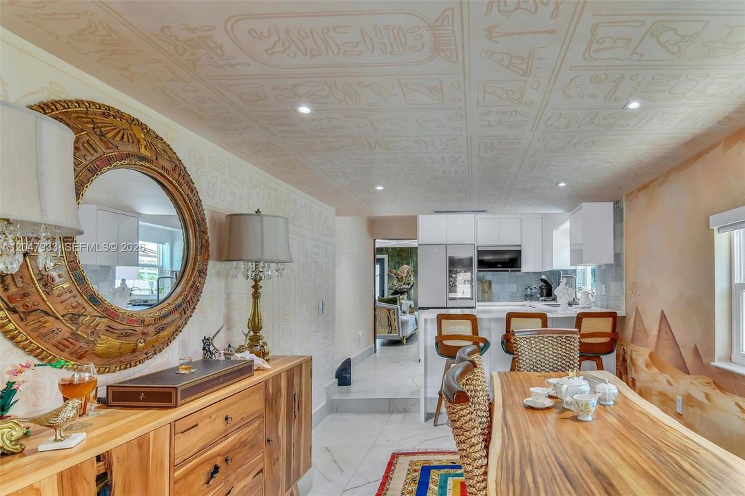 En Venta: $669,999 (3 camas, 2 baños, 1056 Pies cuadrados)