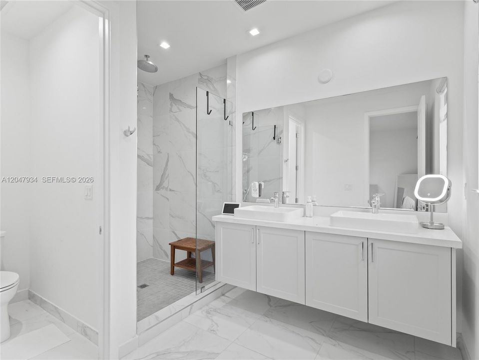 В аренду: $6,500 (4 спален, 3 ванн, 2158 Квадратных фут)