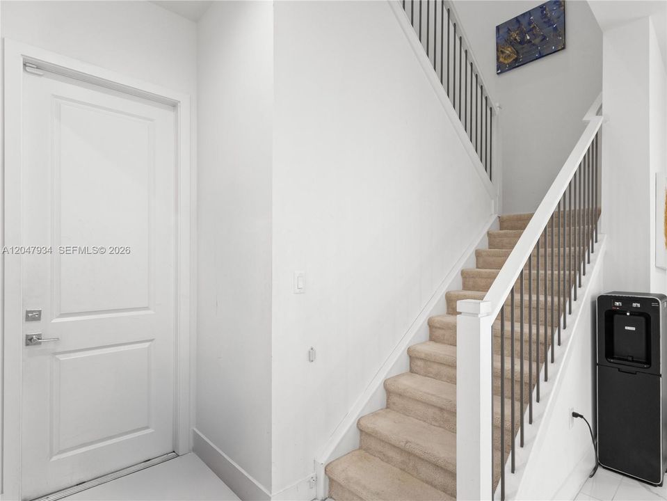 В аренду: $6,500 (4 спален, 3 ванн, 2158 Квадратных фут)
