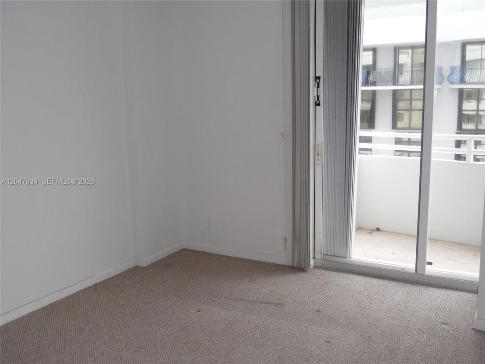 В аренду: $3,800 (2 спален, 2 ванн, 1040 Квадратных фут)