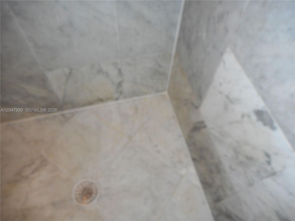В аренду: $3,800 (2 спален, 2 ванн, 1040 Квадратных фут)