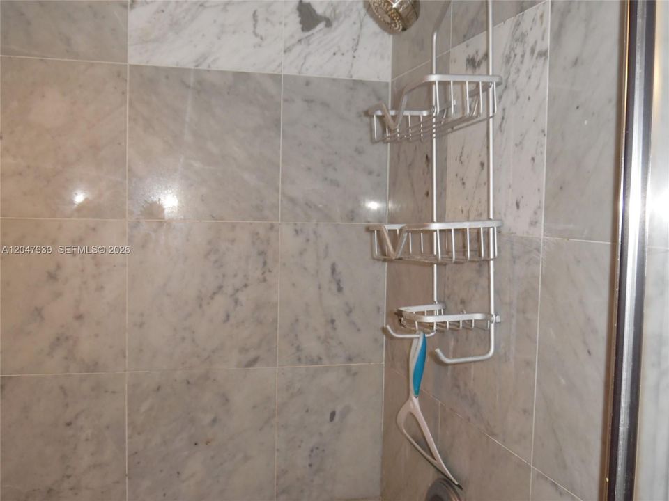 В аренду: $3,800 (2 спален, 2 ванн, 1040 Квадратных фут)