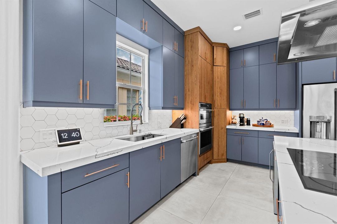 9-web-or-mls-A7409797
