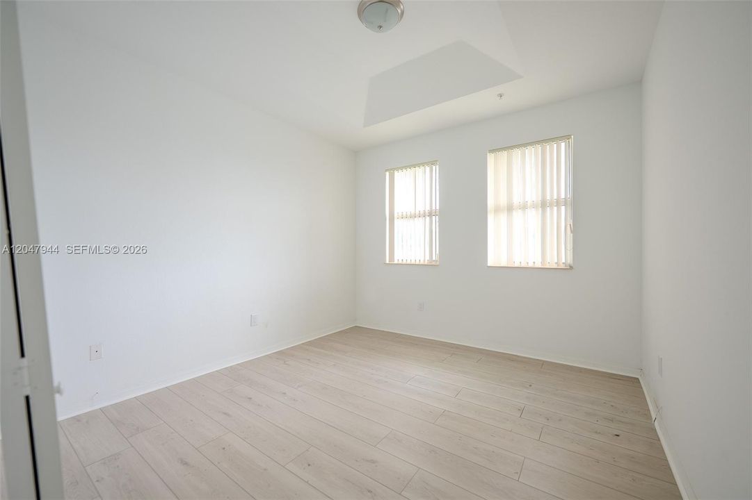 В аренду: $2,850 (2 спален, 2 ванн, 1256 Квадратных фут)